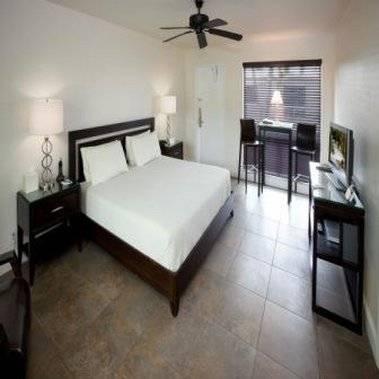The Grand Resort And Spa, A Gay Men'S Resort Fort Lauderdale Room photo